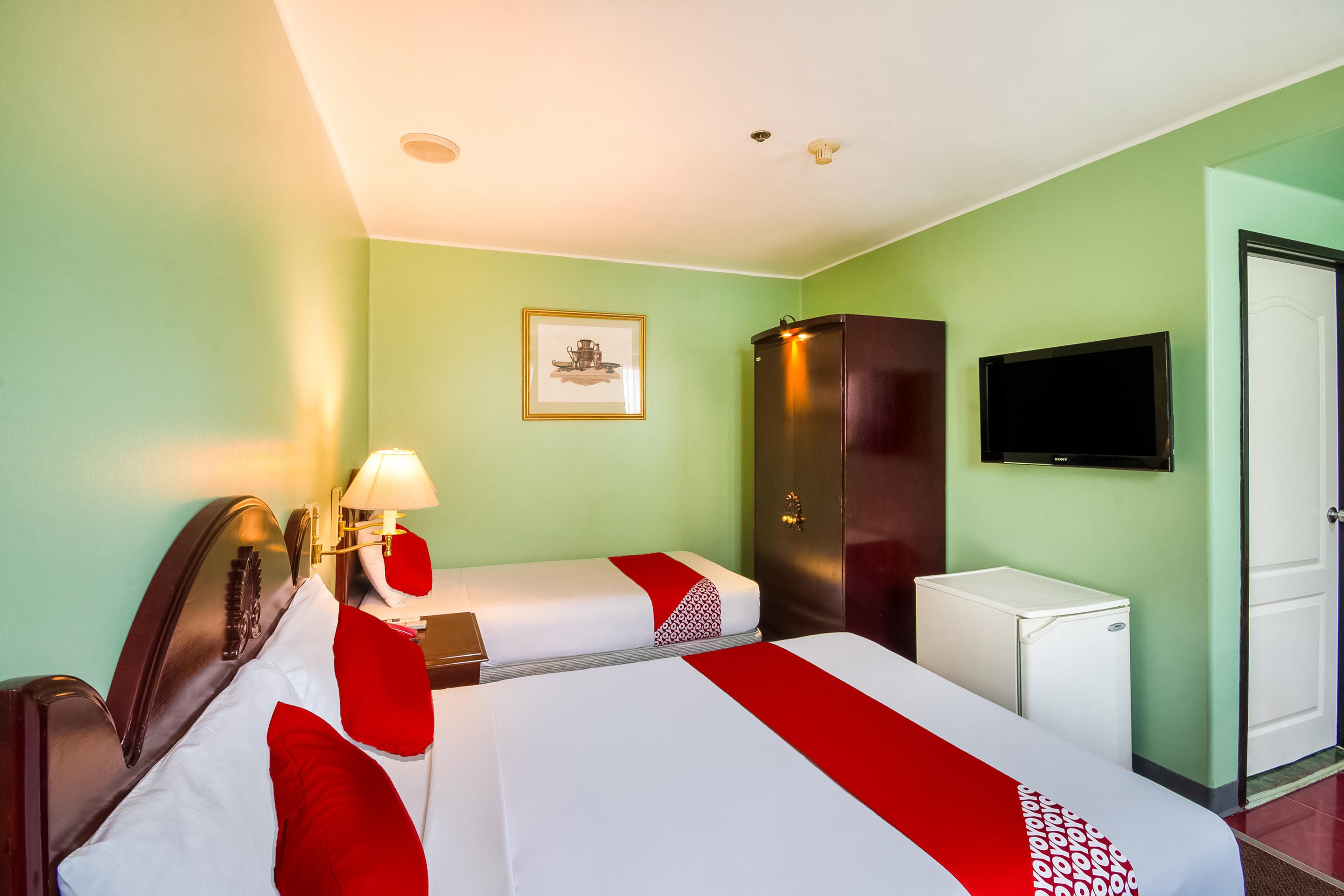 Palladium Suites Hotel Себу Экстерьер фото