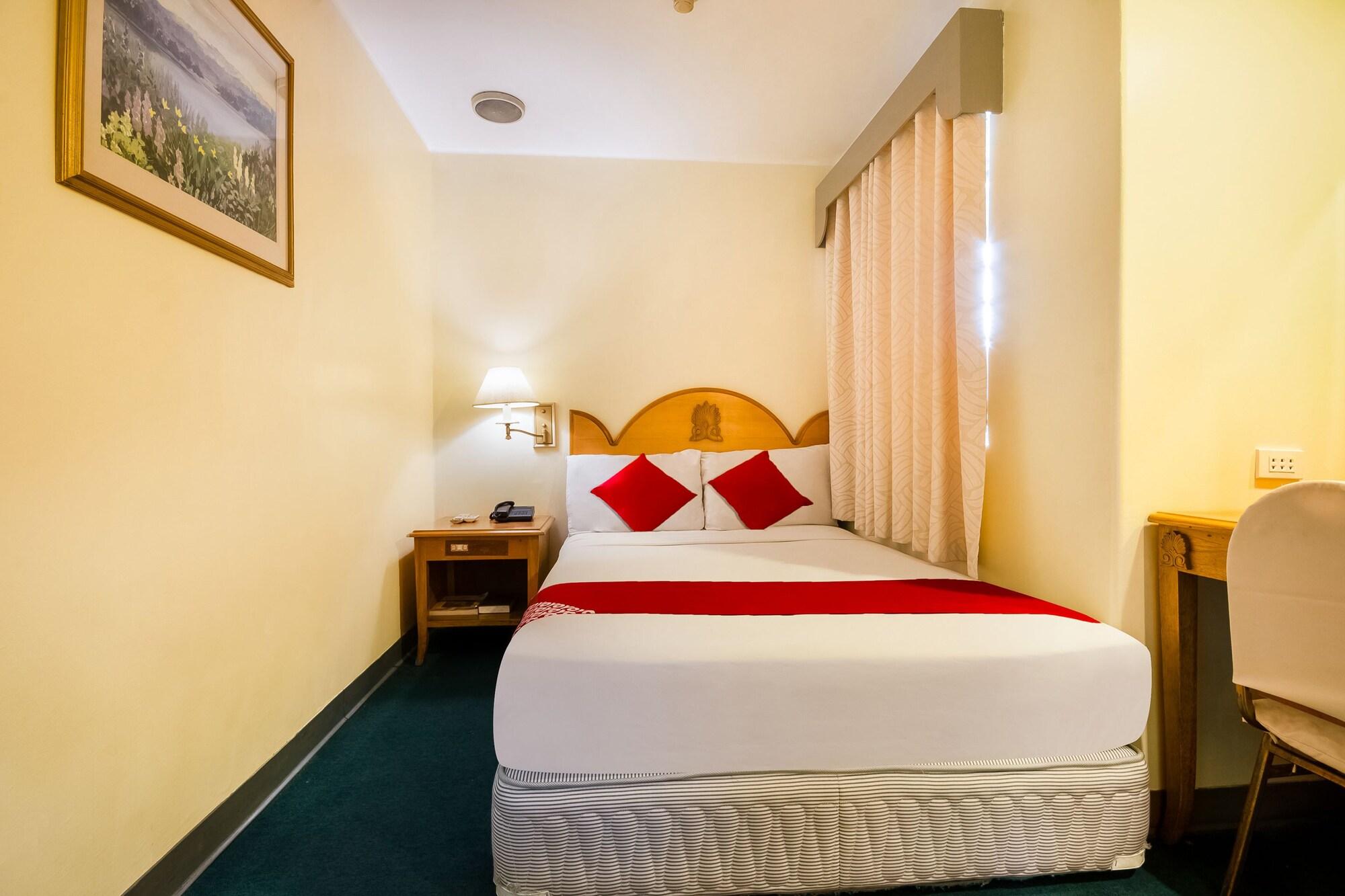 Palladium Suites Hotel Себу Экстерьер фото