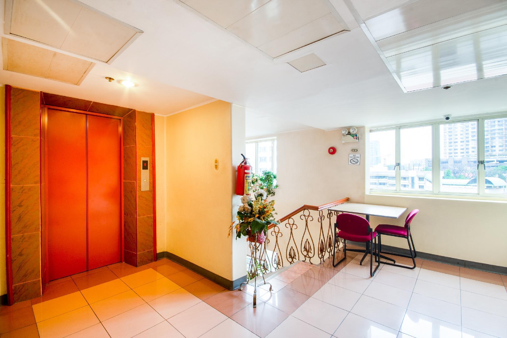 Palladium Suites Hotel Себу Экстерьер фото