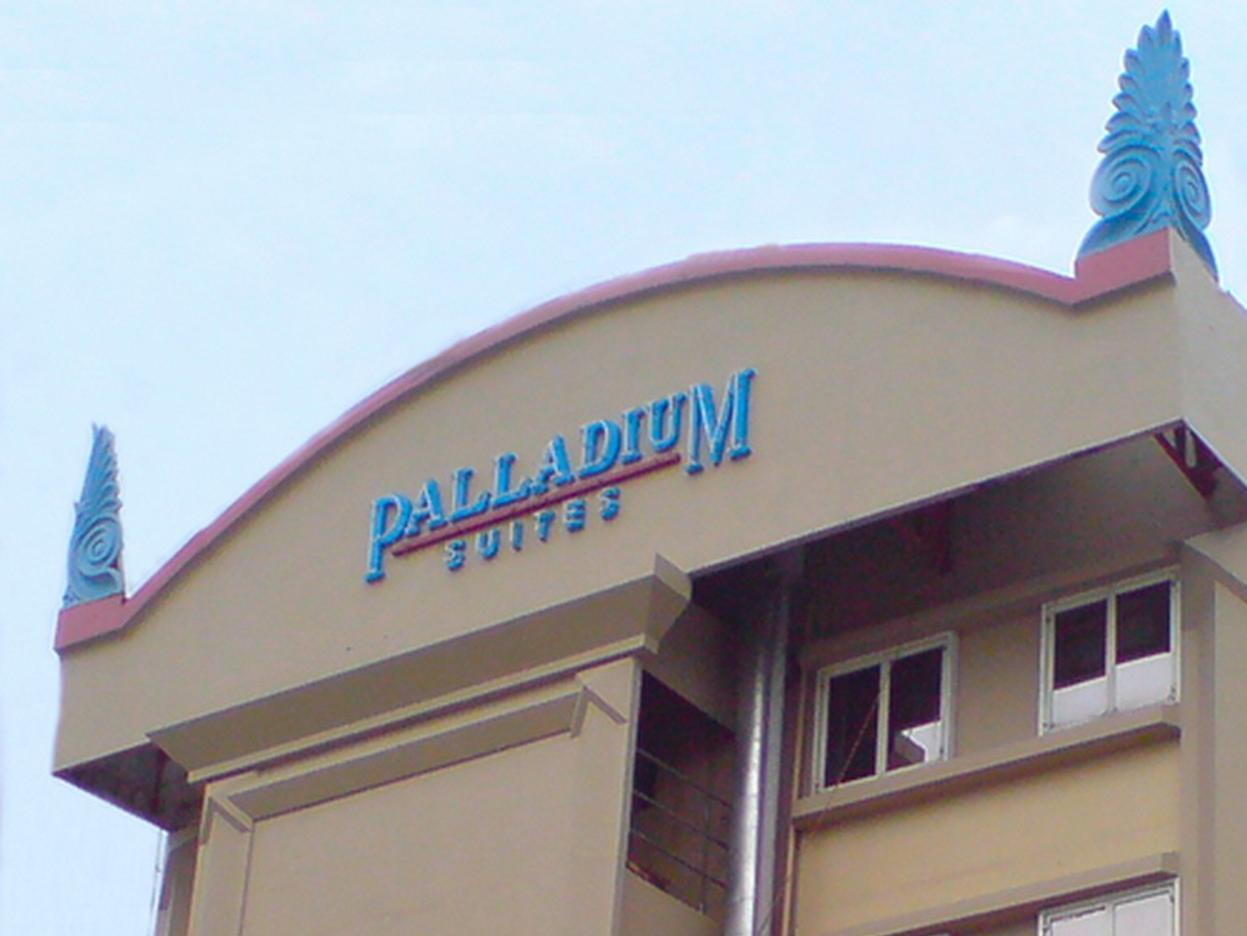 Palladium Suites Hotel Себу Экстерьер фото